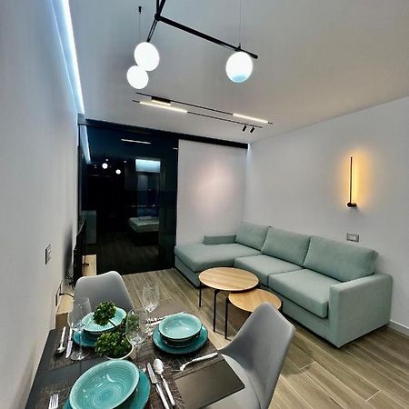 Deluxe Apartment Bllok Τίρανα Εξωτερικό φωτογραφία