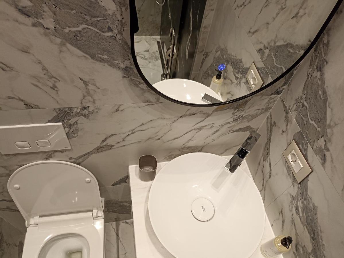 Deluxe Apartment Bllok Τίρανα Εξωτερικό φωτογραφία