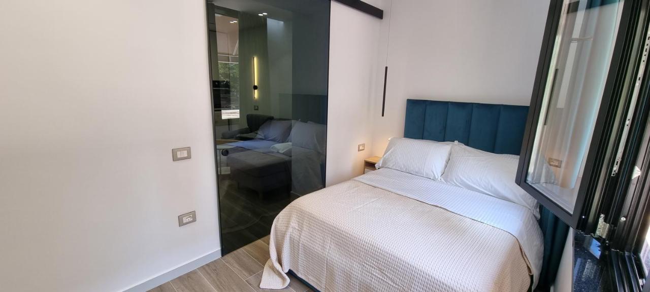 Deluxe Apartment Bllok Τίρανα Εξωτερικό φωτογραφία