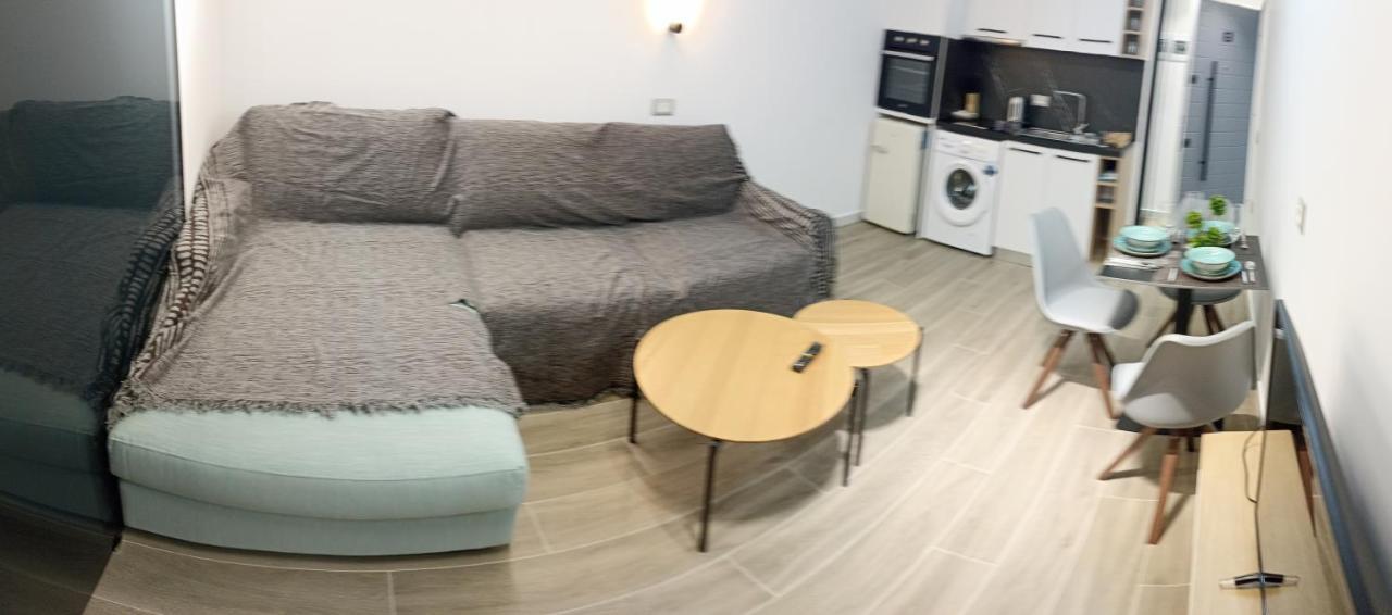 Deluxe Apartment Bllok Τίρανα Εξωτερικό φωτογραφία