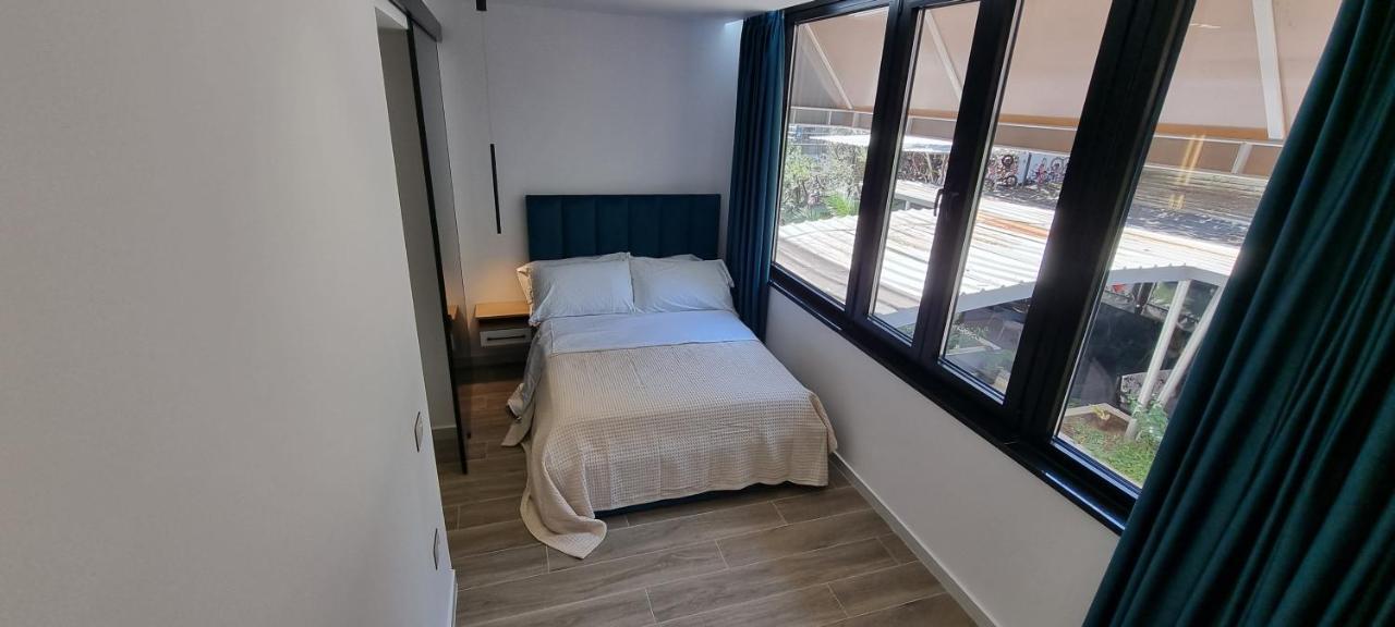 Deluxe Apartment Bllok Τίρανα Εξωτερικό φωτογραφία