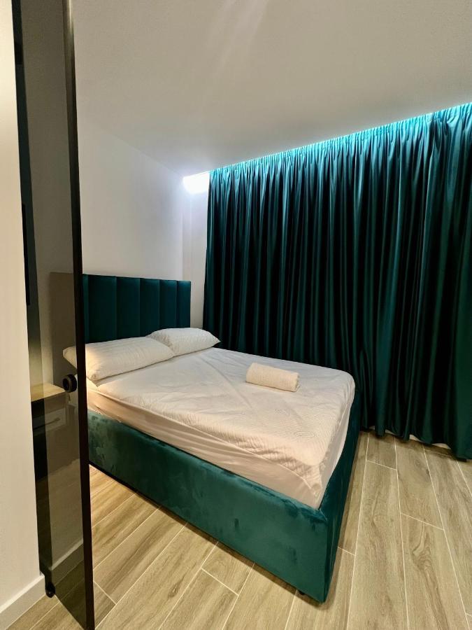 Deluxe Apartment Bllok Τίρανα Εξωτερικό φωτογραφία