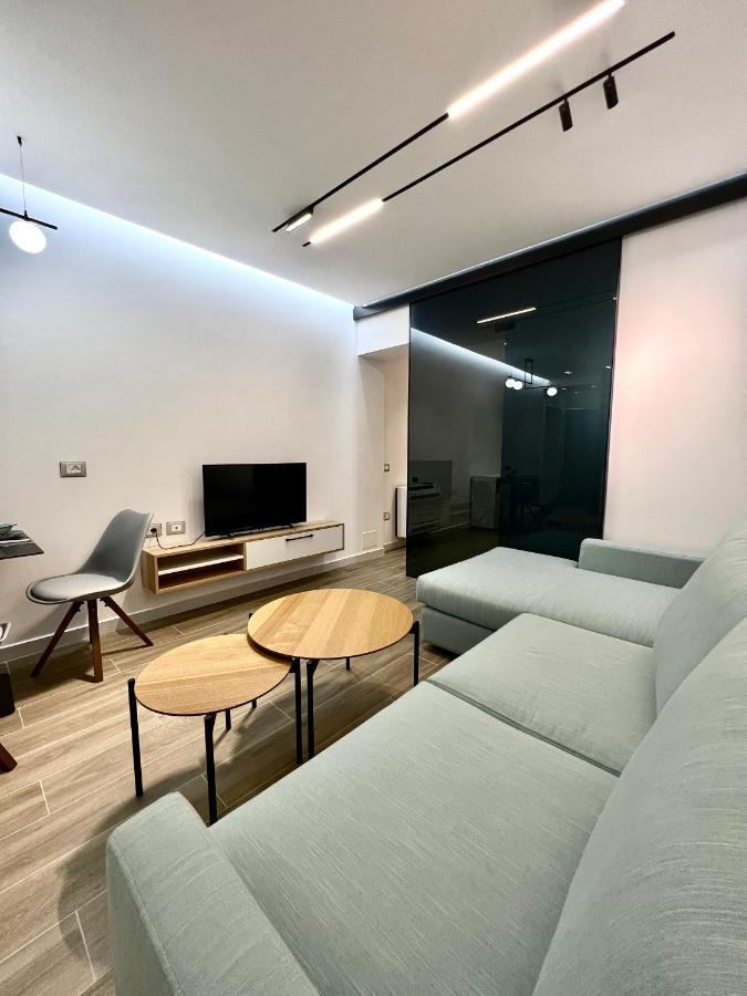 Deluxe Apartment Bllok Τίρανα Εξωτερικό φωτογραφία