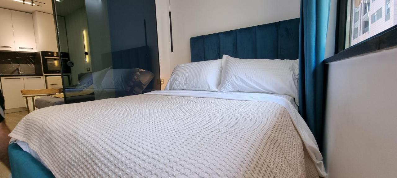 Deluxe Apartment Bllok Τίρανα Εξωτερικό φωτογραφία