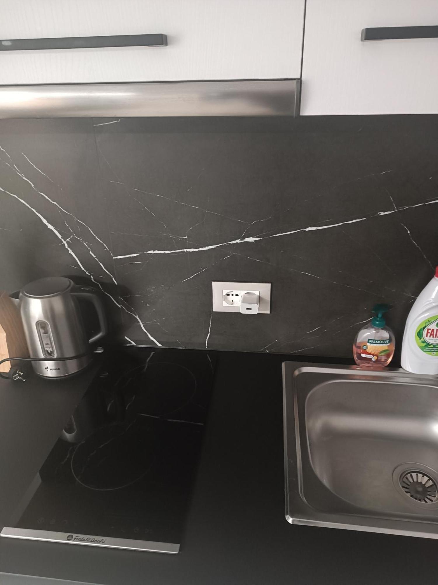 Deluxe Apartment Bllok Τίρανα Δωμάτιο φωτογραφία